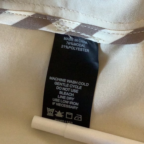 Vince Camuto jacket neutral beige - Picture 4 of 4